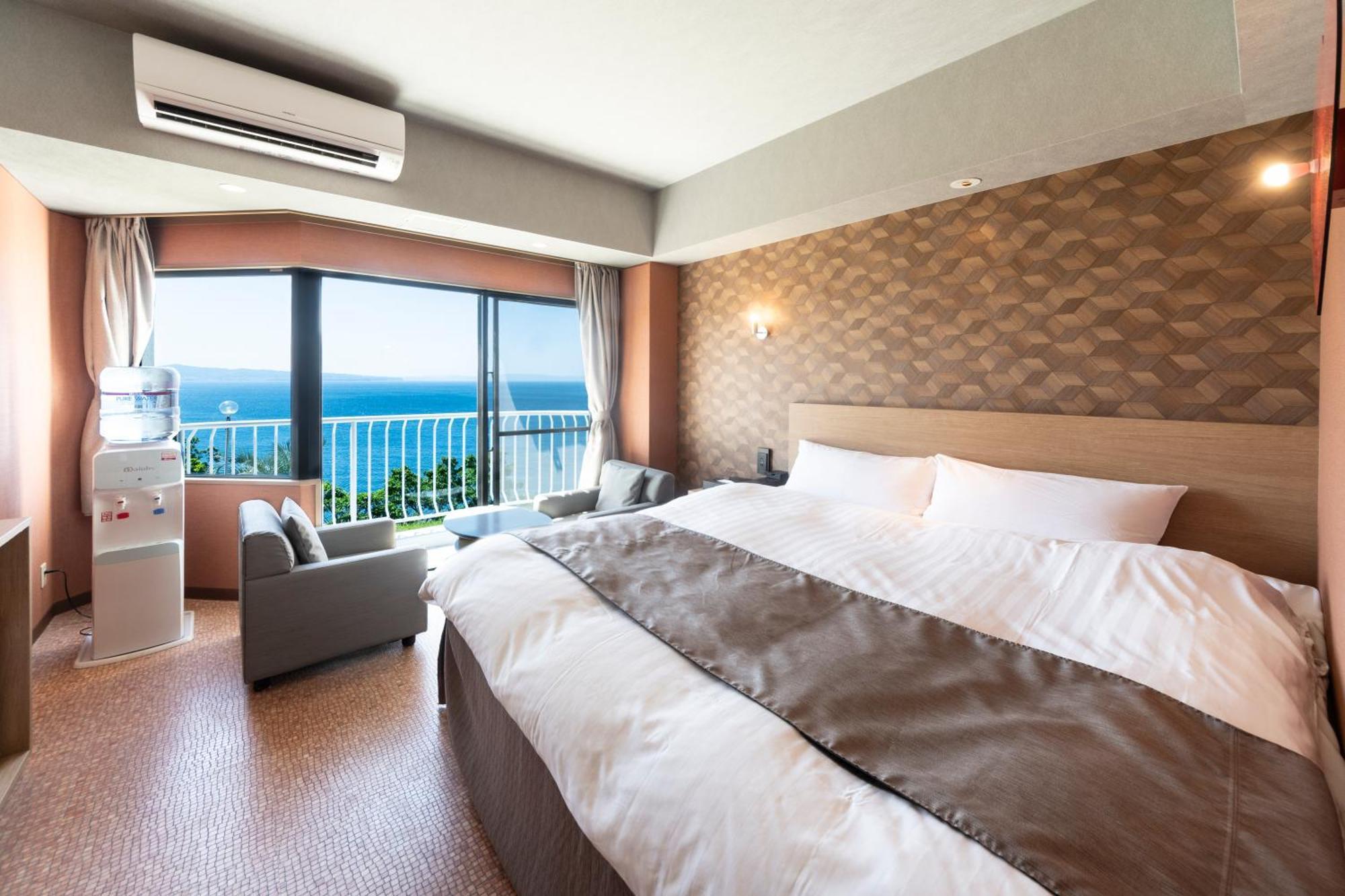 Nagasaki Chapel Coconuts Hotel ＆Resort Isahaya Luaran gambar