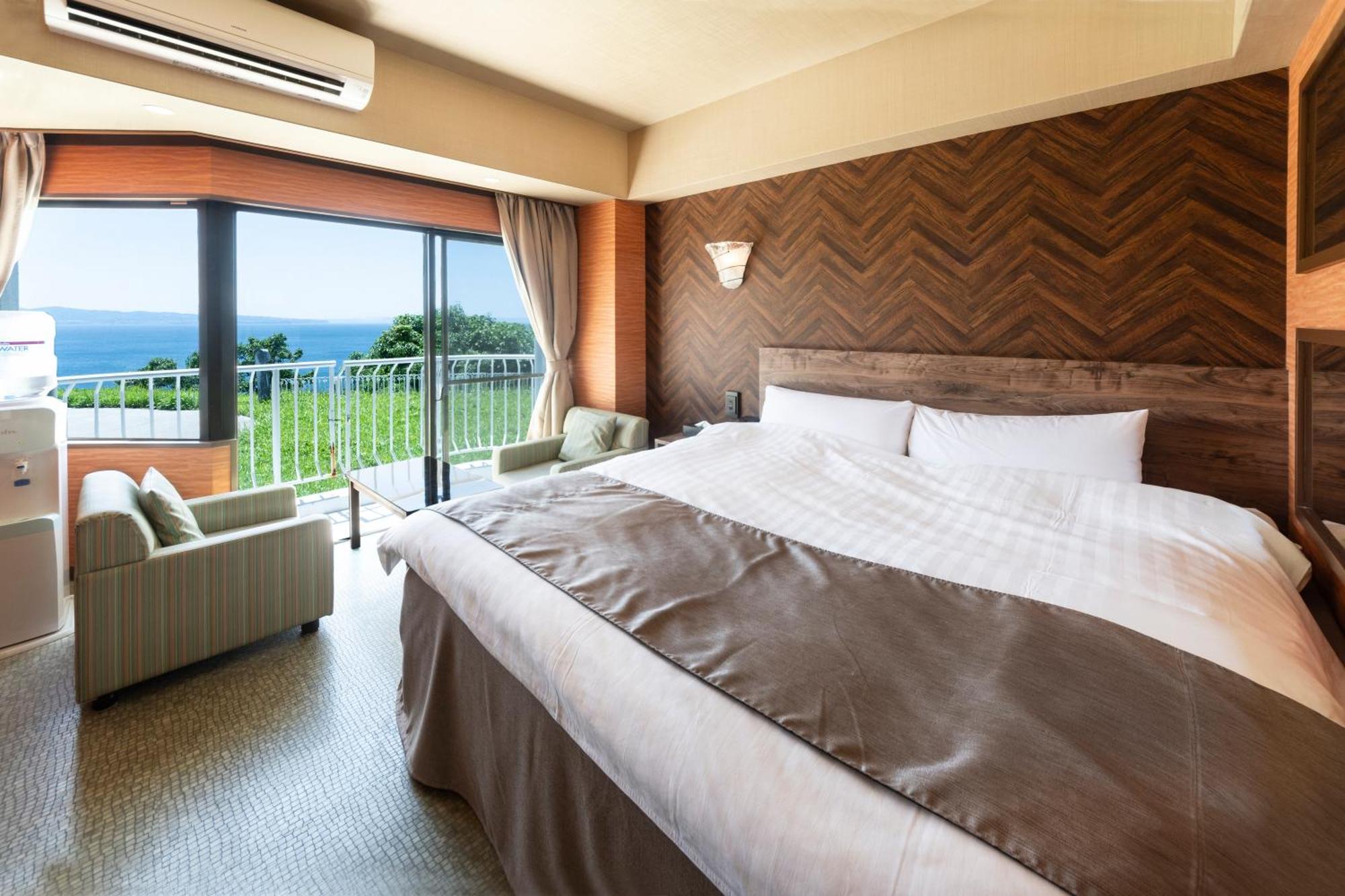 Nagasaki Chapel Coconuts Hotel ＆Resort Isahaya Luaran gambar